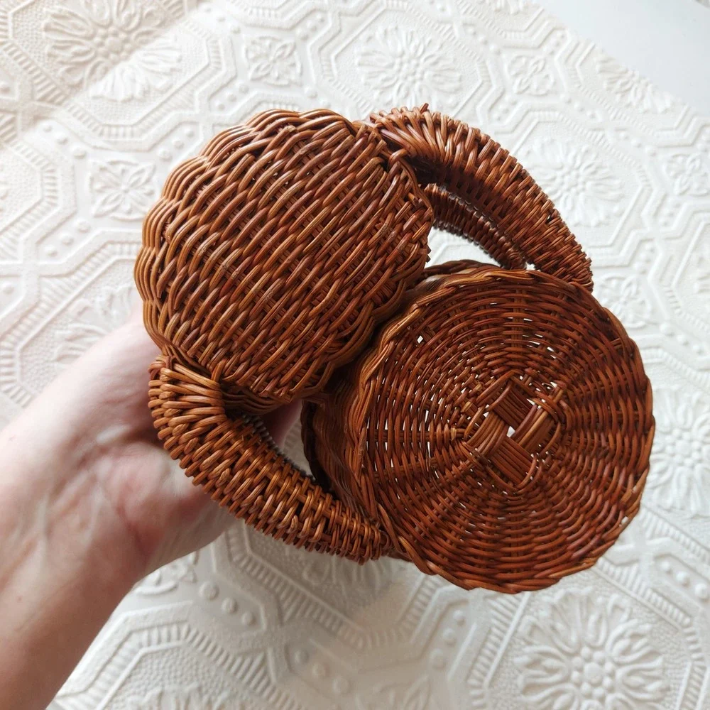 Vintage 1994 Chadwick Woven Fern Teddy Bear Basket Planter Brown Wicker 30793